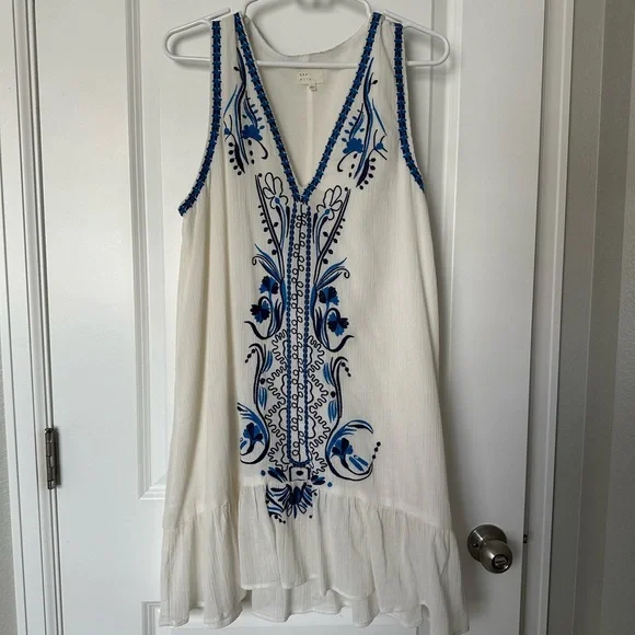 Dresses | Vici Path To Paradise Embroidered Shift Dress | Poshmark